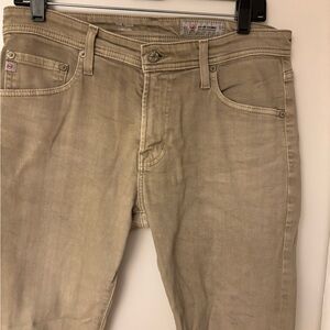AG jeans The Tellis size 31.